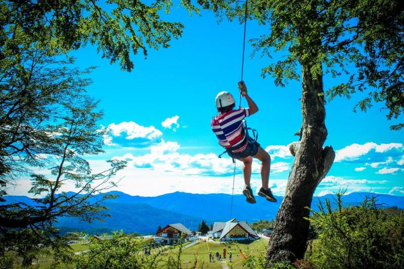 half-day-canopy-zipline-adventure-3