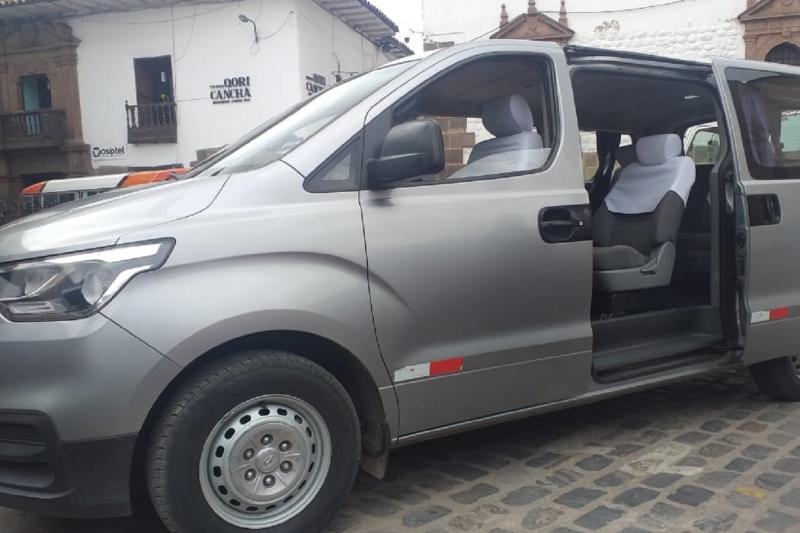 poroy-train-station-day-transfer-from-cusco-4