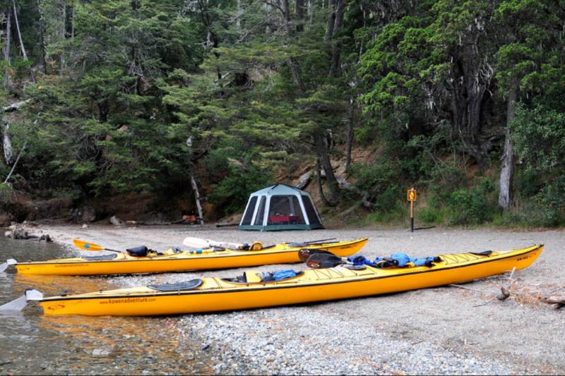 kayak-trekking-on-mascardi-lake-5