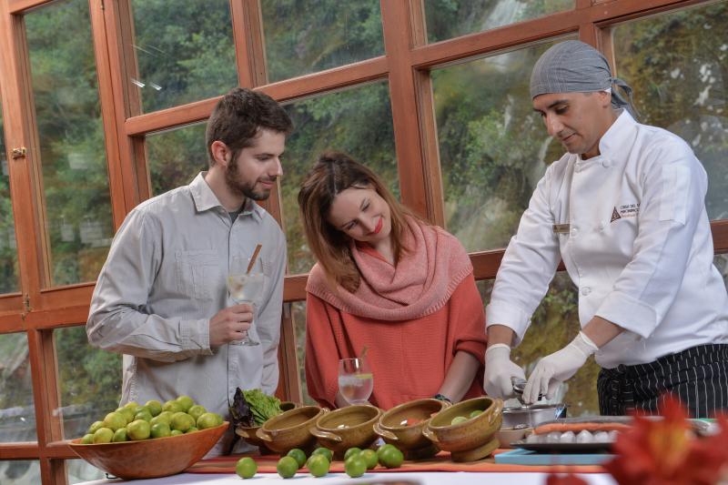 ceviche-cooking-classes-in-aguas-calientes-7