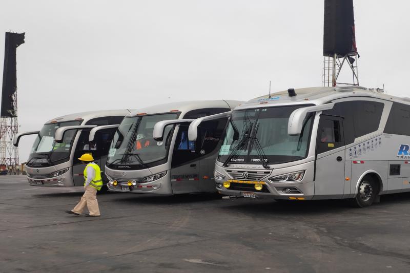 from-salaverry-port-temples-of-the-sun-and-moon-h-8