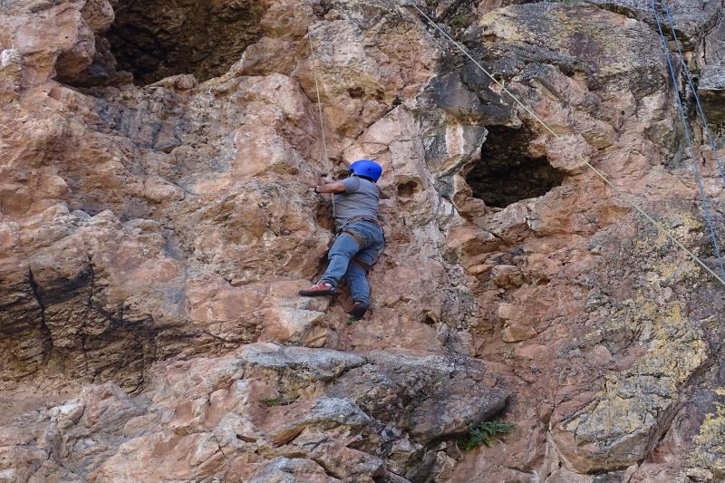 balcony-of-the-devil-rock-climbing-from-cusco-9