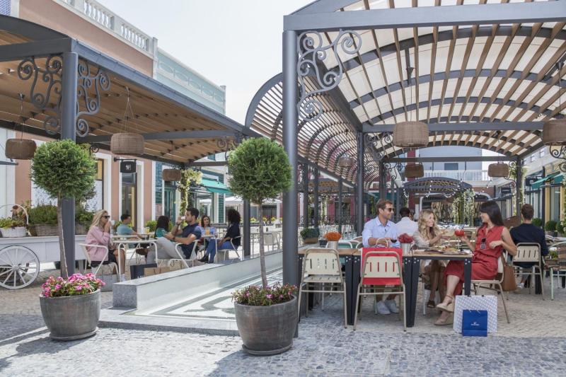From Lisbon: Freeport Outlet Shopping 1 Day