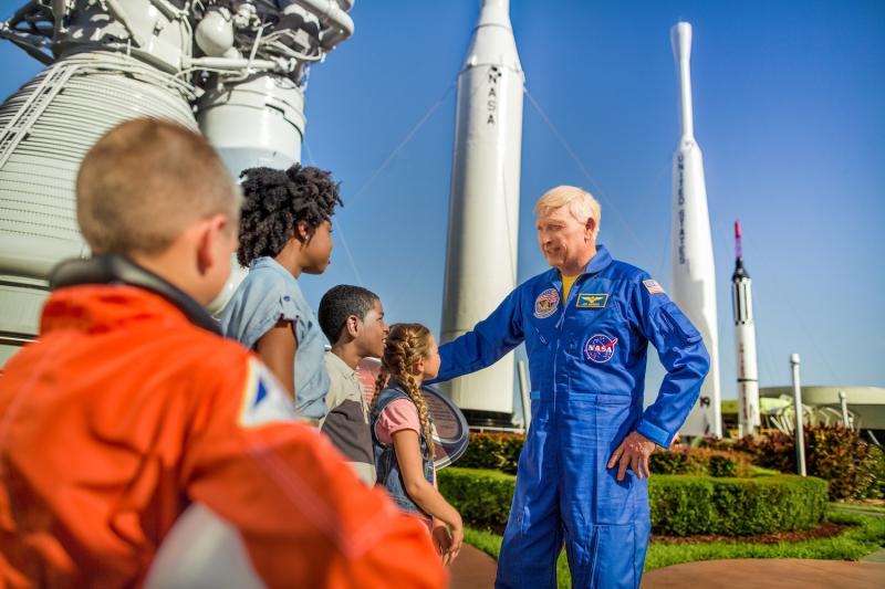 can you visit kennedy space center for free