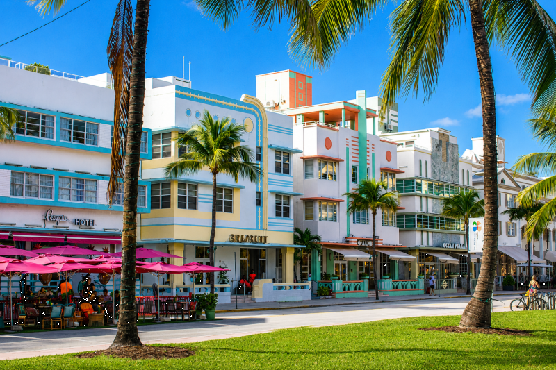 Ocean Drive glam
