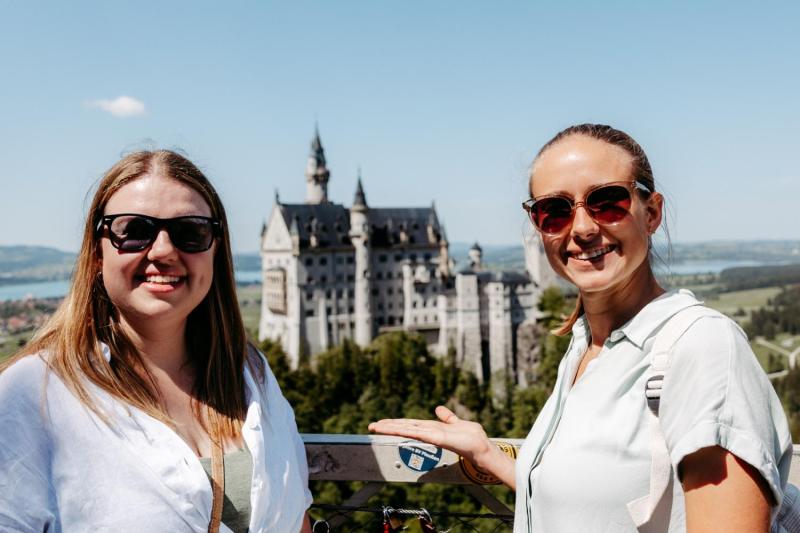 From Munich: Neuschwanstein & Linderhof Premium Tour Royal Selection Skip-the-Line Full Day