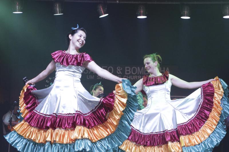 Gramado: Gaucho Barbecue Dinner & Folklore Show Experience