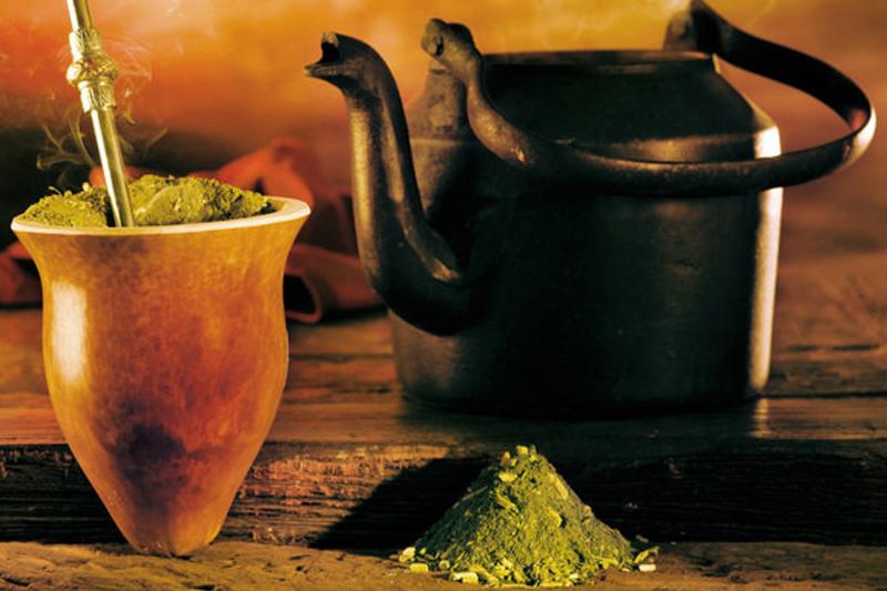 Taste the chimarrao, a traditional drink from the region