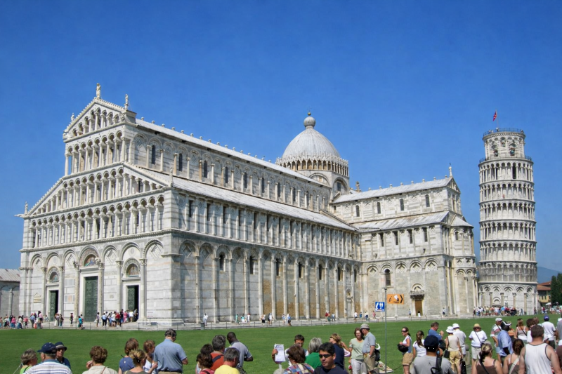 What about a selfie with the Leaning Tower?!