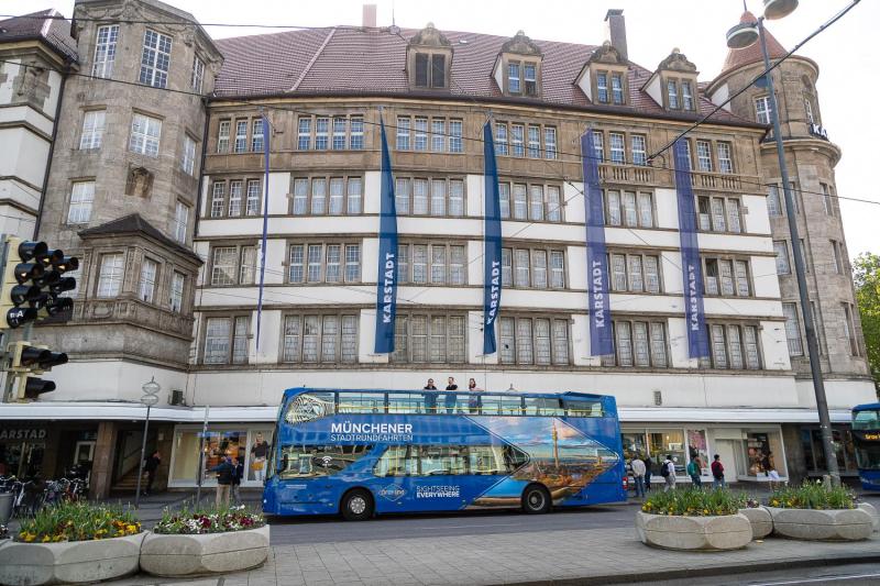 Our main departure point in front of Karstadt department store opposite of the Main Station