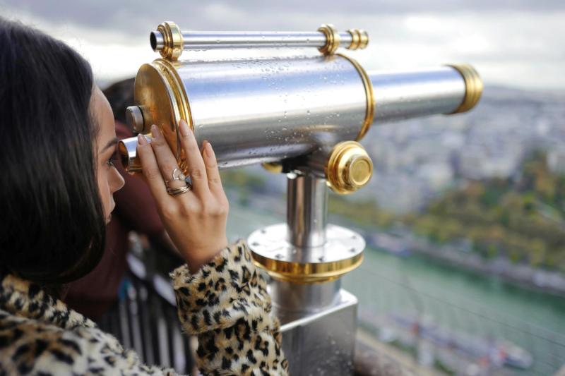 Trek around the city for a comprehensive look at Paris