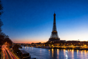 Paris: Dinner Cruise Seine, Eiffel Tower 2nd Floor & Moulin Rouge Show with 1/2 Bottle of Champagne