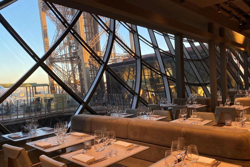Paris: Dinner at the Eiffel Tower, Seine Cruise & Moulin Rouge Show with 1/2 Bottle of Champagne