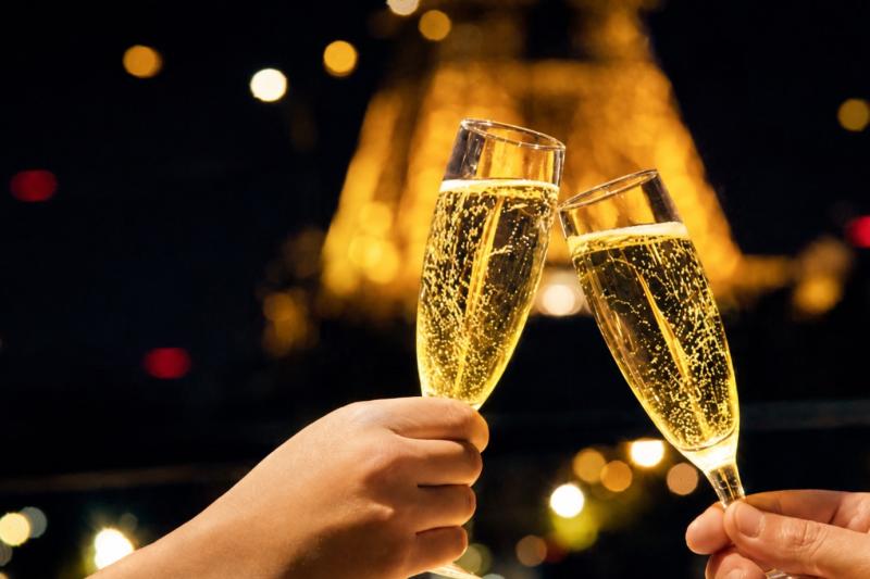 Paris: New Year's Eve Dinner Cruise Paris Seine