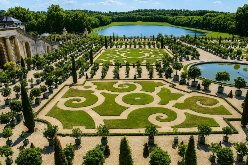 From Paris: Half Day Guided Versailles Tour Morning Departure for 1-15 Guests