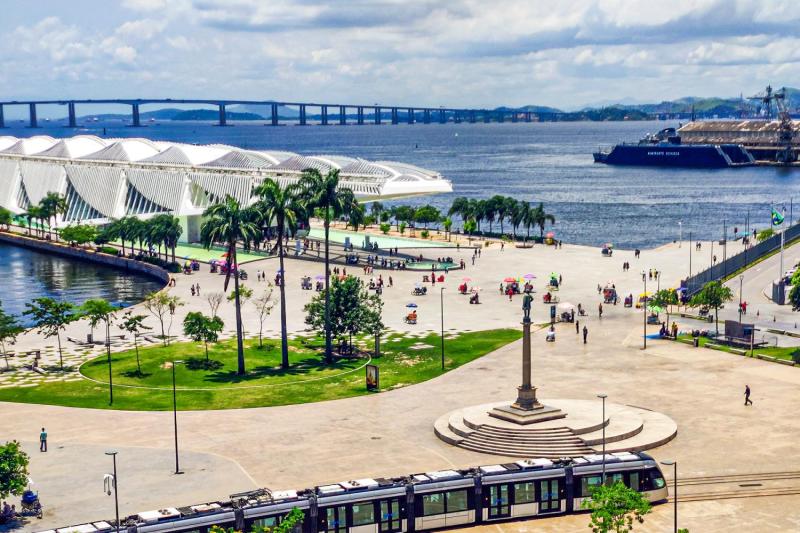 Make a tour through historical and now modern downtown