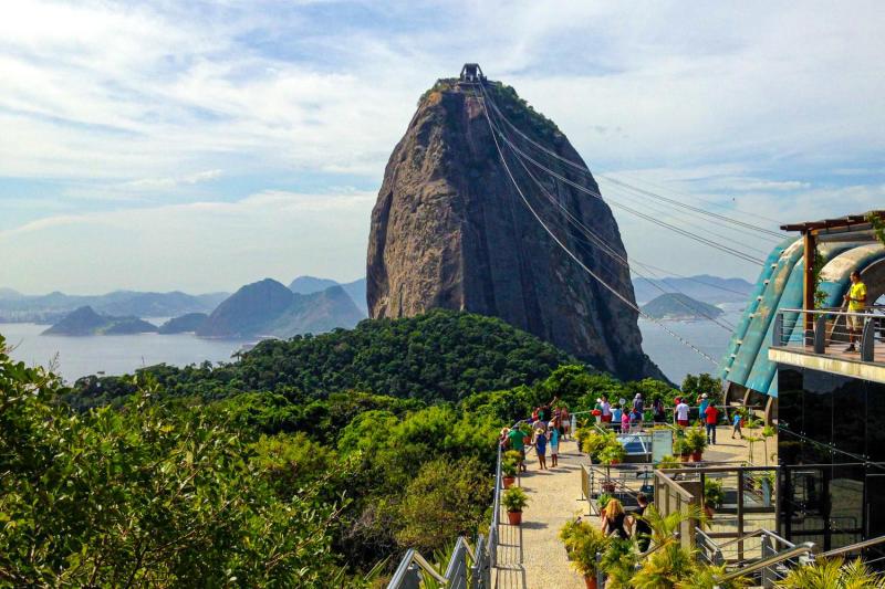 Rio de Janeiro: Christ Redeemer, Sugar Loaf & Selarón Steps Tour with Lunch: Full Day