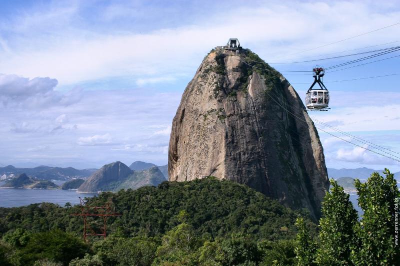 Catch up a cog train ride through Sugar Loaf and Urca mountains