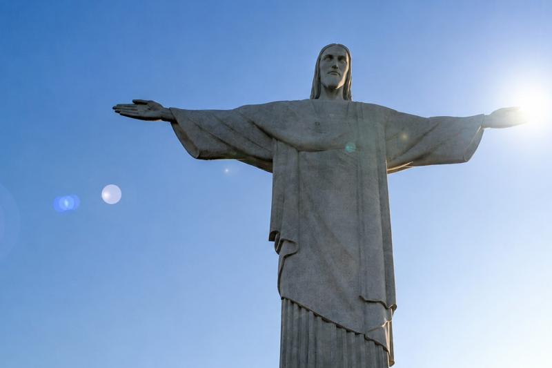 Rio de Janeiro: Combo - Rio by Day, Corcovado, Christ Statue, Sugar Loaf w/ Lunch & Ginga Show
