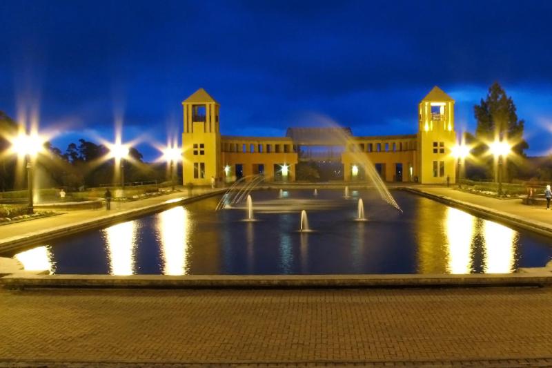 Curitiba by Night: City Highlights & Italian Dinner Experience