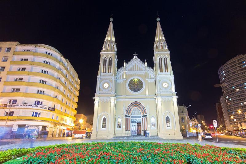 Curitiba by Night: City Highlights & Italian Dinner Experience