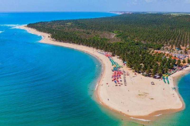 Maceió: Gunga Beach Schooner Cruise & Coastal Paradise Tour