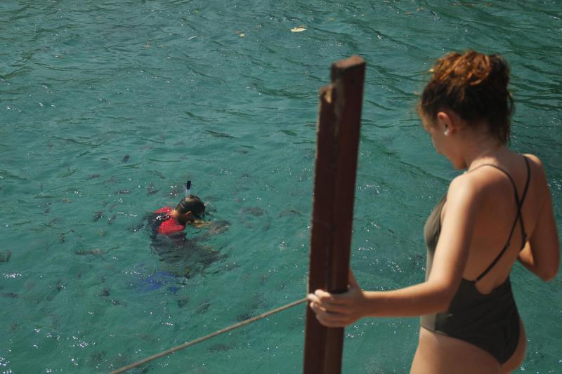 Ilha Grande: Blue Lagoon Schooner Cruise & Beach Stops