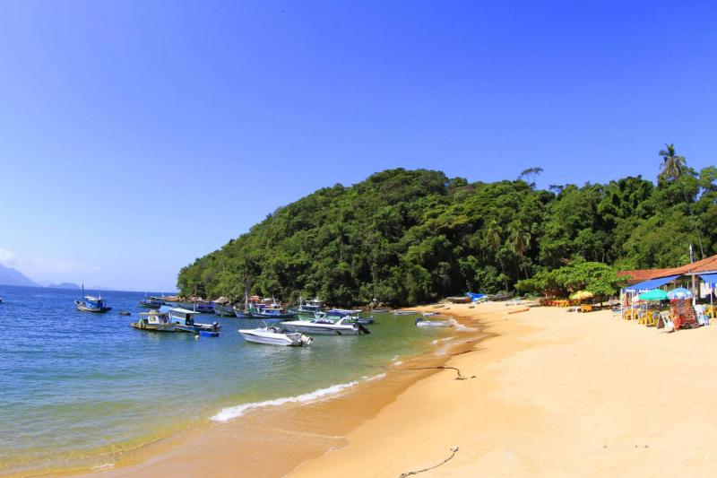 Ilha Grande: Blue Lagoon Schooner Cruise & Beach Stops