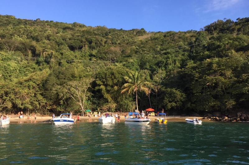 Ilha Grande: Northern Coast Speedboat & Blue Lagoon Adventure