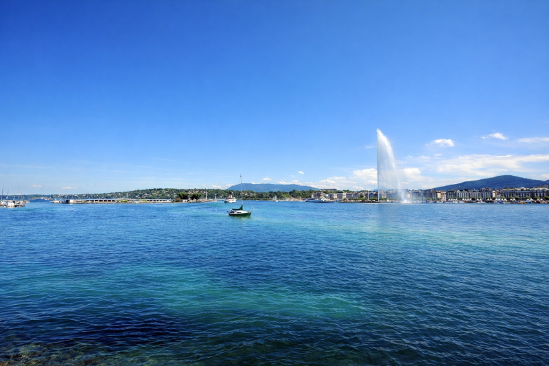 GENEVA CITY TOUR - Genva Lake