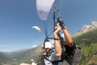 From Geneva: Chamonix Mont Blanc – Cable Car Aiguille Du Midi & Paraglide Experience 1 Day