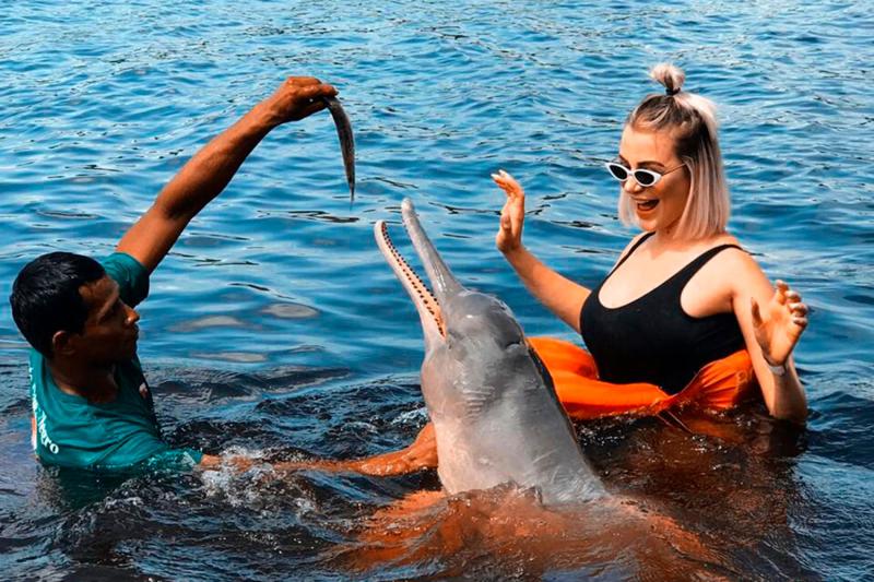 Manaus: Amazon Full-Day Experience with Indigenous Village, Pink Dolphins & Meeting of the Waters