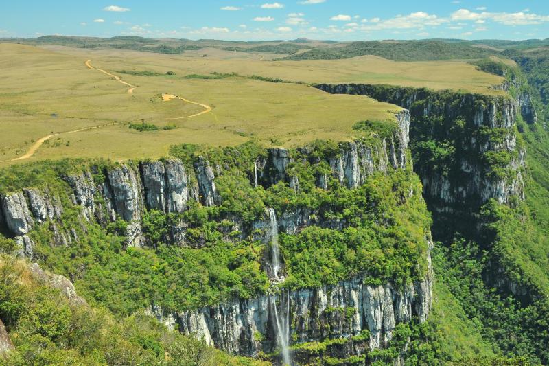 Aparados da Serra: Canyon Itaimbezinho Tour with Picnic: Full Day