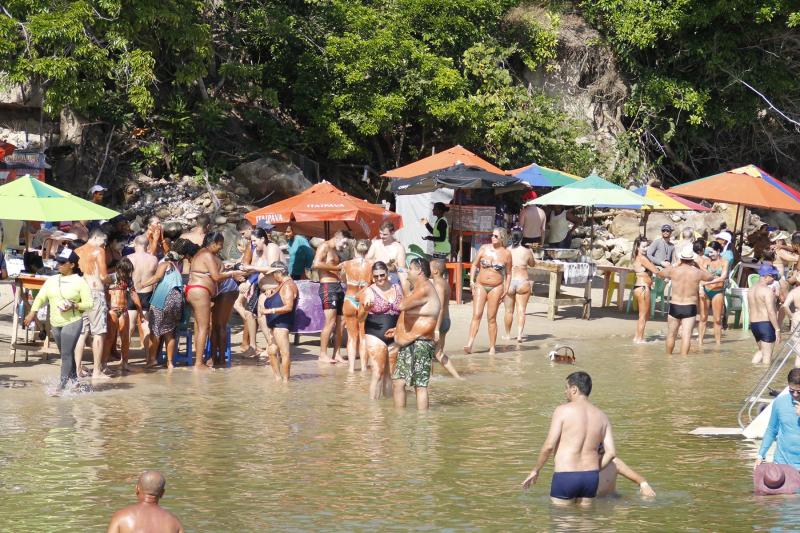 From Recife: Carneiros Beach & Natural Pools Experience: Full Day