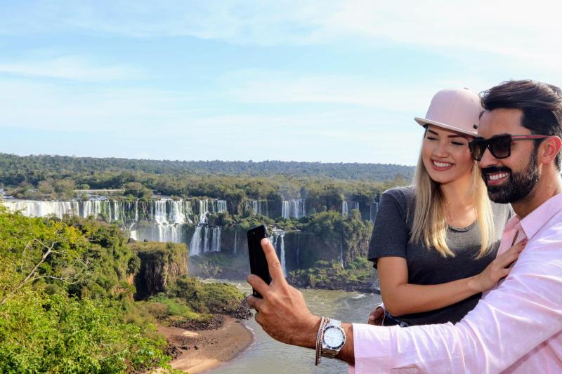 From Foz do Iguaçu: 2 Days - Iguassu waterfalls and visit to Itaipu Dam