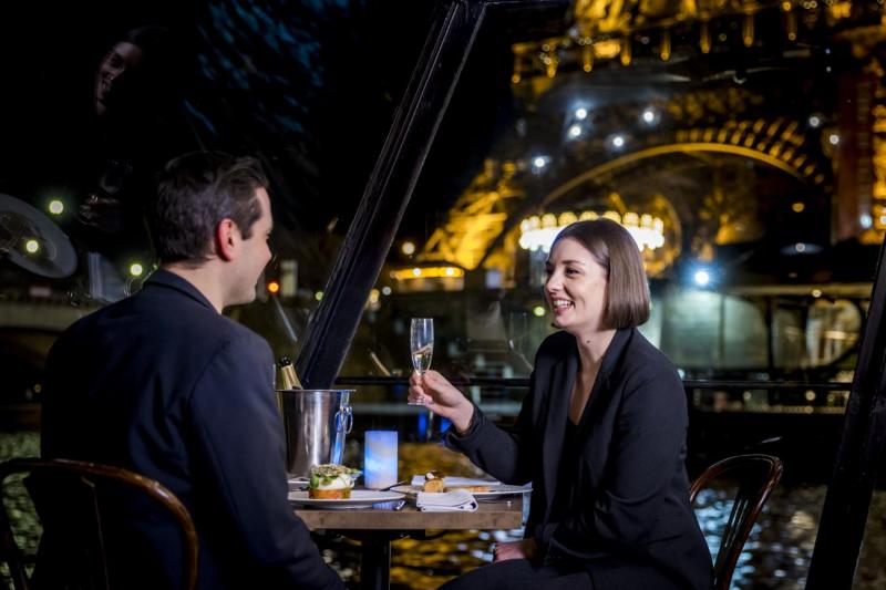Paris: 9:15 PM Bistronomic Dinner Cruise on the Seine
