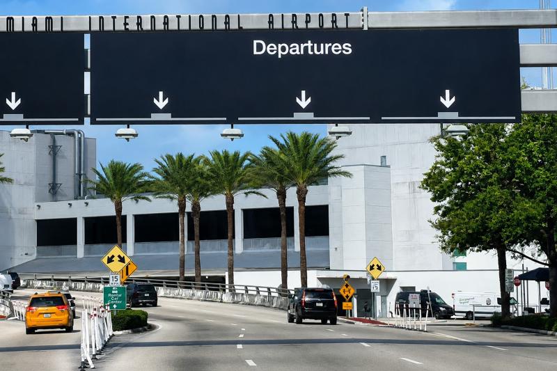 Private Transfer - Miami Airport to Downtown Miami or Miami Beach