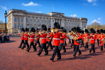 London: Half-Day Tour with St Paul’s Cathedral Entry