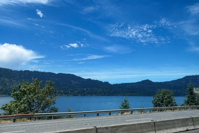 From Portland, Oregon: Multnomah Falls Express - Multnomah Falls and Lodge for One Hour