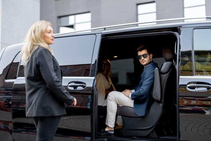 Casablanca: Private Transfer from Airport to Hotel or Vice Versa