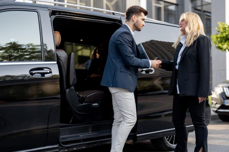 Agadir: Private Transfer from Airport to Hotel
