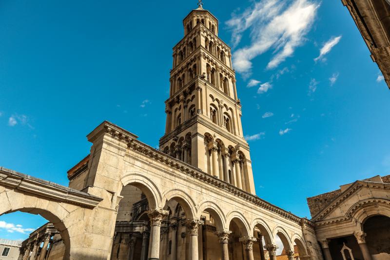 Private Game of Thrones Tour  in Split with Diocletian's Cellar