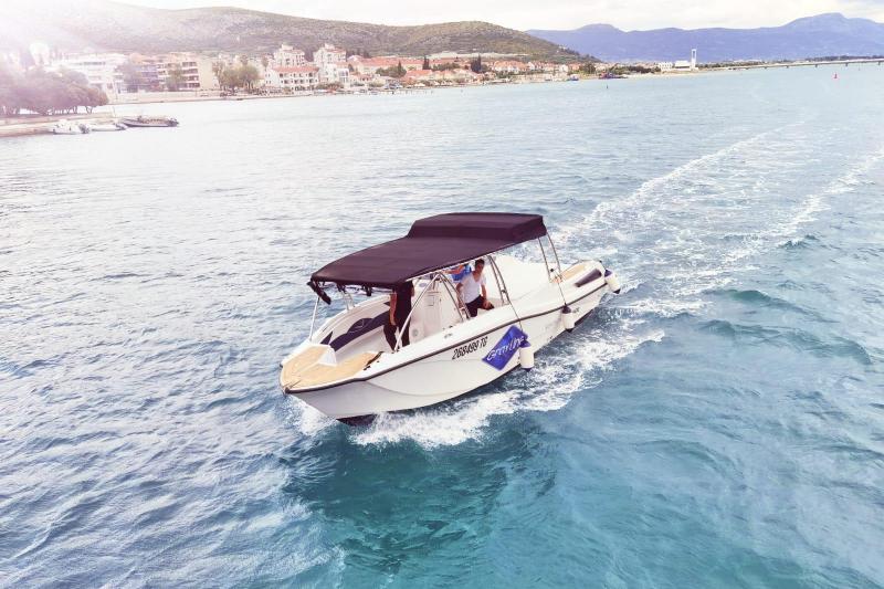 Private 3 Islands: Hvar, Pakleni islands & Brac with Mercan 34 Speedboat