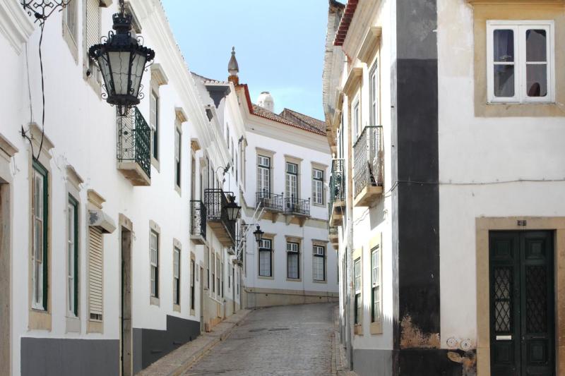 From Faro: Best of Eastern Algarve Tour