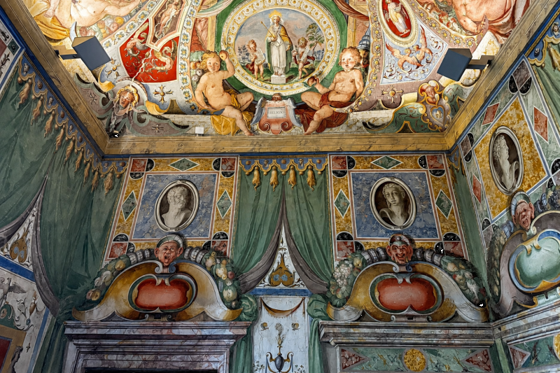 UNESCO Jewels: Villa d'Este and Hadrian's Villa in Tivoli