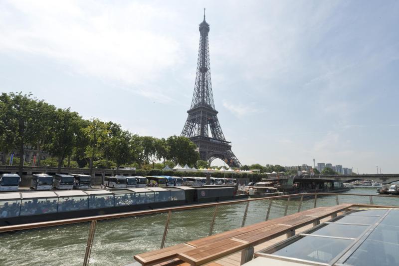 Bateaux Parisiens Cruise Ticket