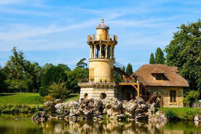 From Paris: All-Day Private Guided Versailles Tour - Palace, Gardens and Queen's Hamlet (1-7)
