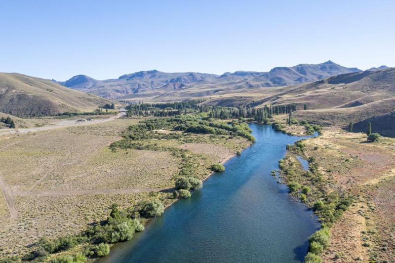 Big Circuit with Villa La Angostura: Adventure between Lakes, Forests and Mountains