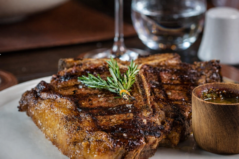 Gourmet Dinner and Tango Show at Gala Tango, with Tango Lesson
