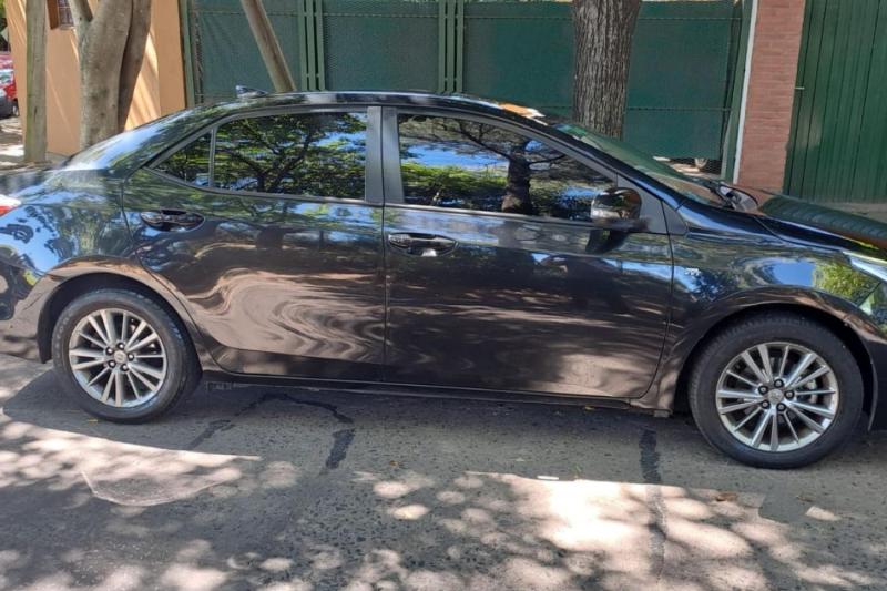 Private Transfer from Aeroparque J. Newbery to Downtown Hotel or Vice Versa - Executive